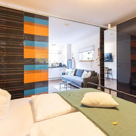 Apartment Modernes 1-zi-apartment Fuer 2 Personen, Ruhig & Nahe Bamberg