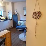 Apartament Modernes 1-zi-apartment Fuer 2 Personen, Ruhig & Nahe Bamberg Adelsdorf